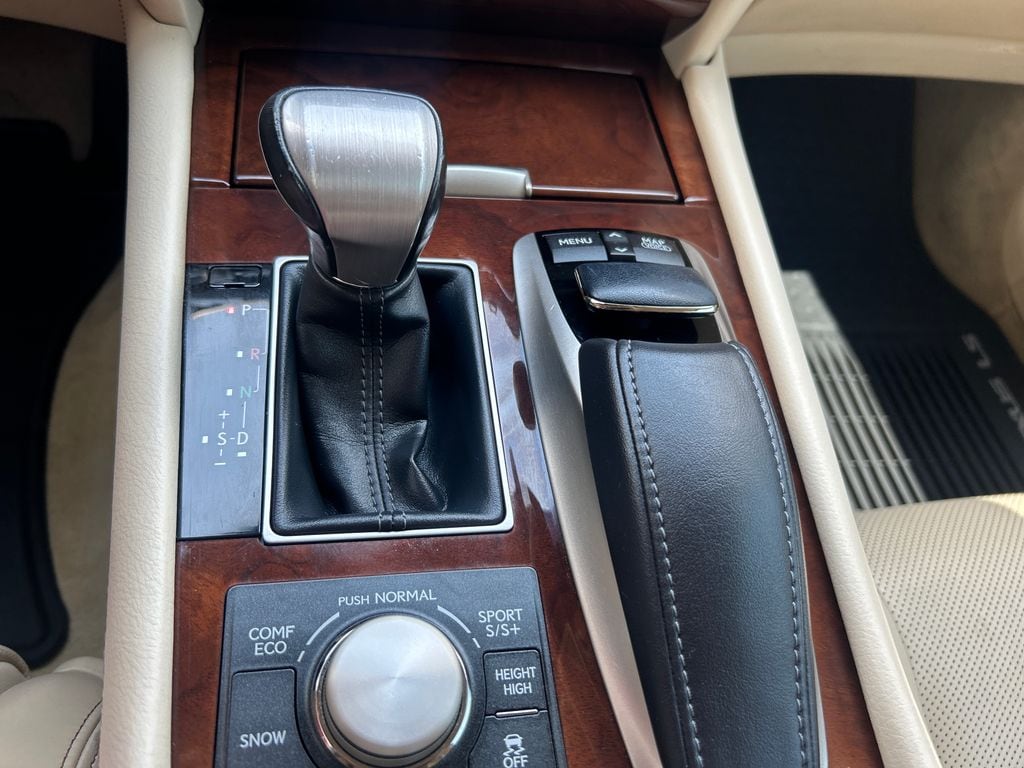 2014 Lexus LS L - Photo 28