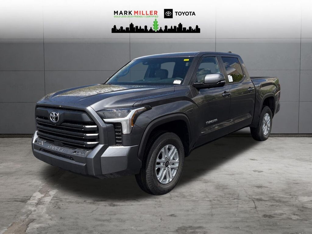 New 2026 Toyota Tundra SR5 SR5 CREWMAX 5.5