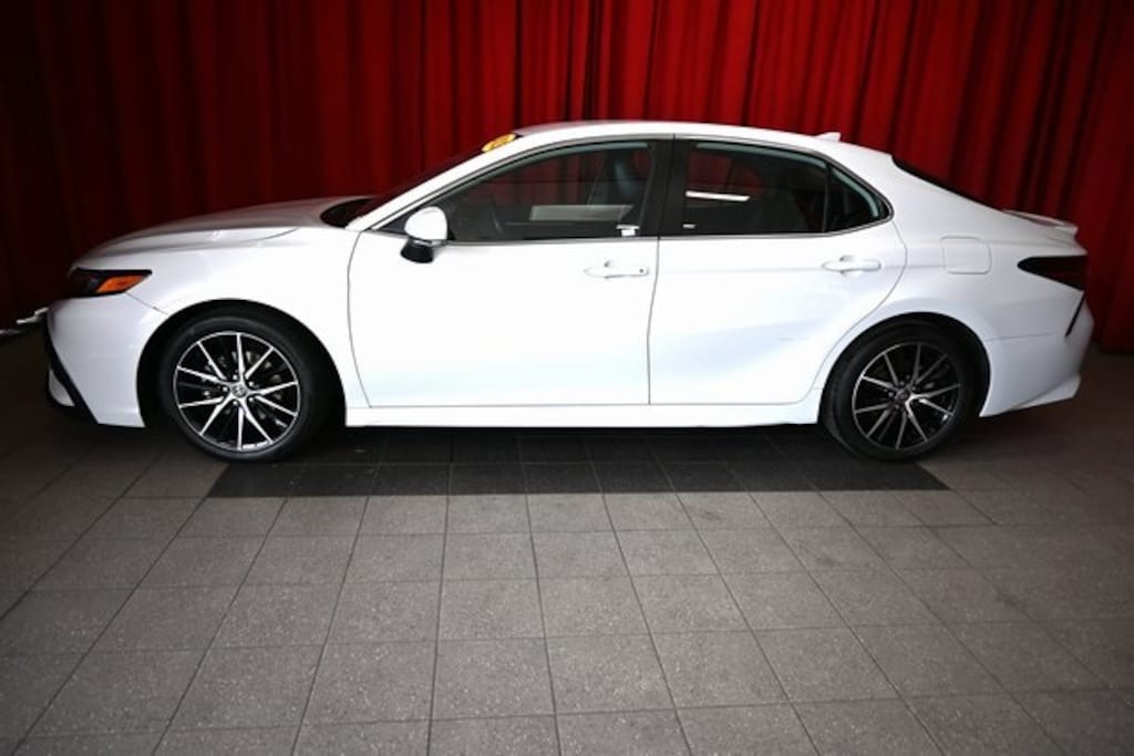 Certified 2023 Toyota Camry SE Sedan