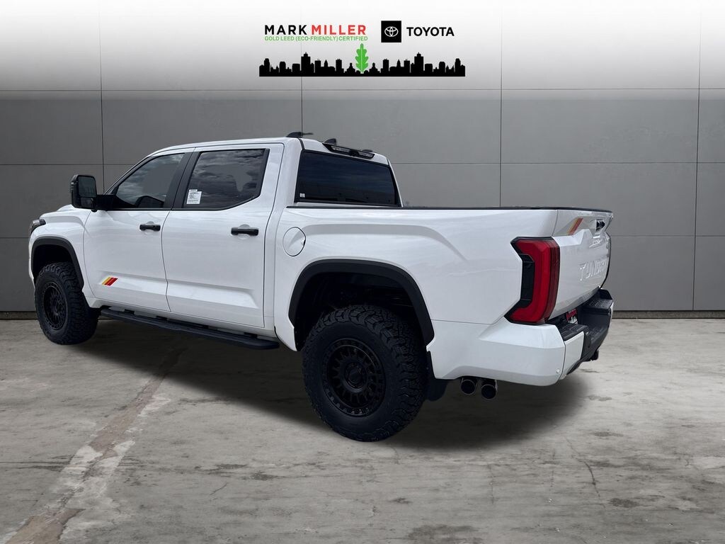 New 2026 Toyota Tundra SR5 SR5 CREWMAX 5.5