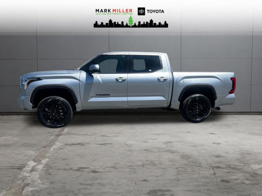 Used 2022 Toyota Tundra SR5 3.5L V6 Truck CrewMax