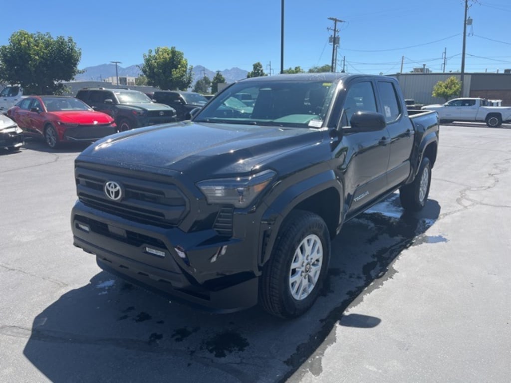 New 2025 Toyota Tacoma SR5 4X4 DOUBLE CAB