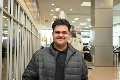 Staff member Yaseen Salih from ID_5f3f18b19854