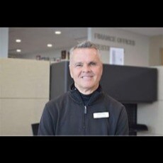 Staff member Robin Gattis from ID_ee73d51fcefd