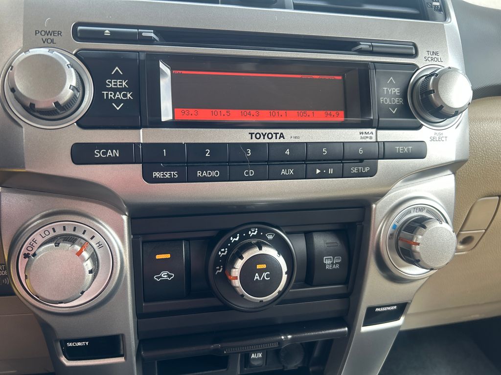 2011 Toyota 4Runner SR5 - Photo 20