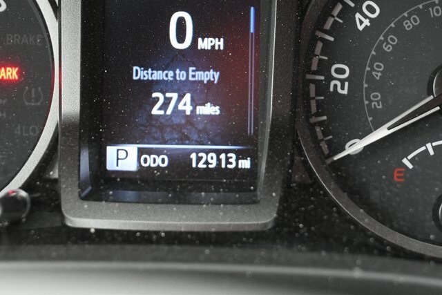 2023 Toyota Tacoma TRD V6 photo 2