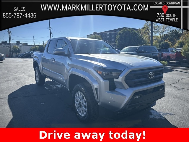 2025 Toyota Tacoma SR5's photo