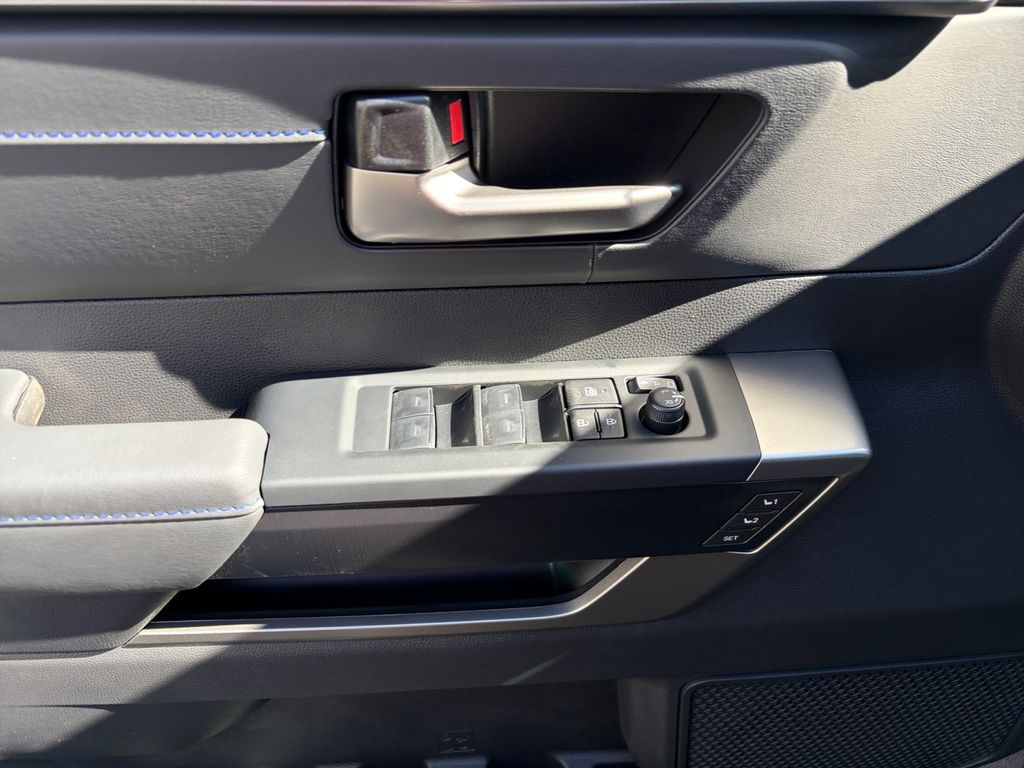 2026 Toyota Tundra Platinum - Photo 12