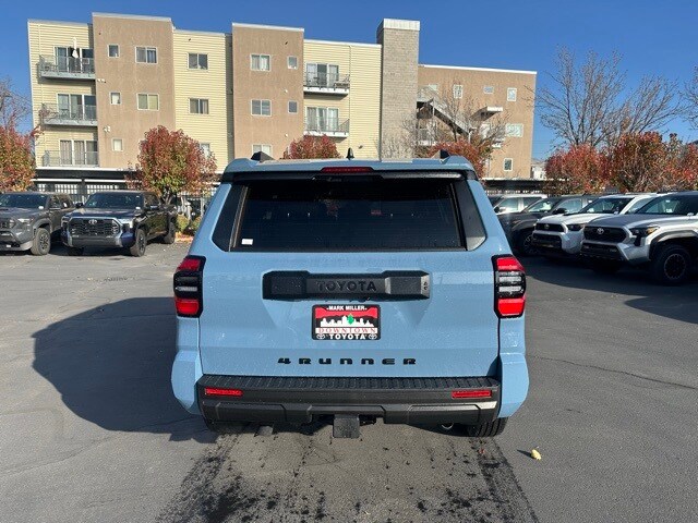 2025 Toyota 4Runner SR5 photo 3