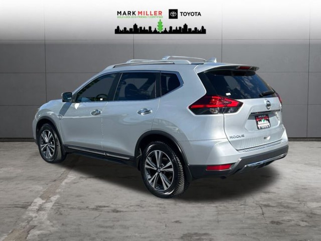 Used 2017 Nissan Rogue SL SUV