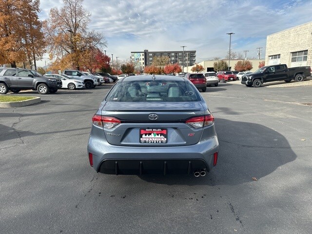 2026 Toyota Corolla SE photo 4