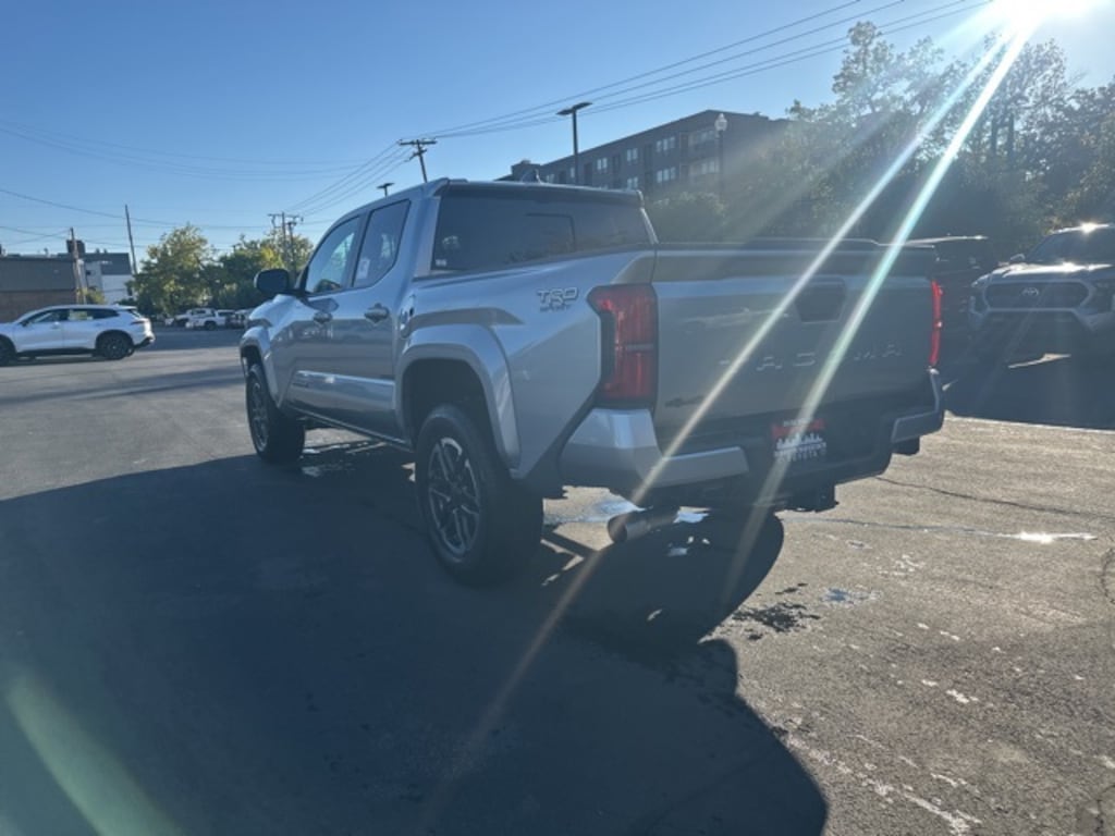 New 2025 Toyota Tacoma TRD Sport 4X4 DOUBLE CAB
