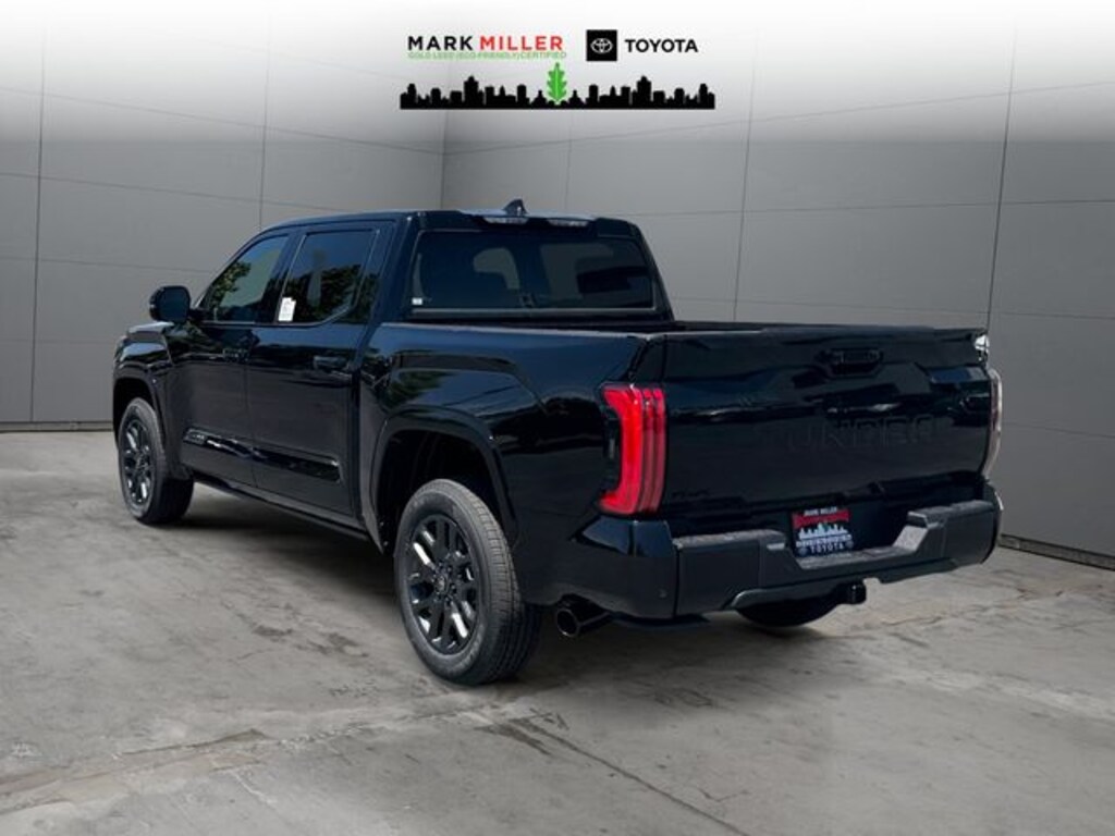 New 2026 Toyota Tundra Platinum PLATINUM CREWMAX 5.5