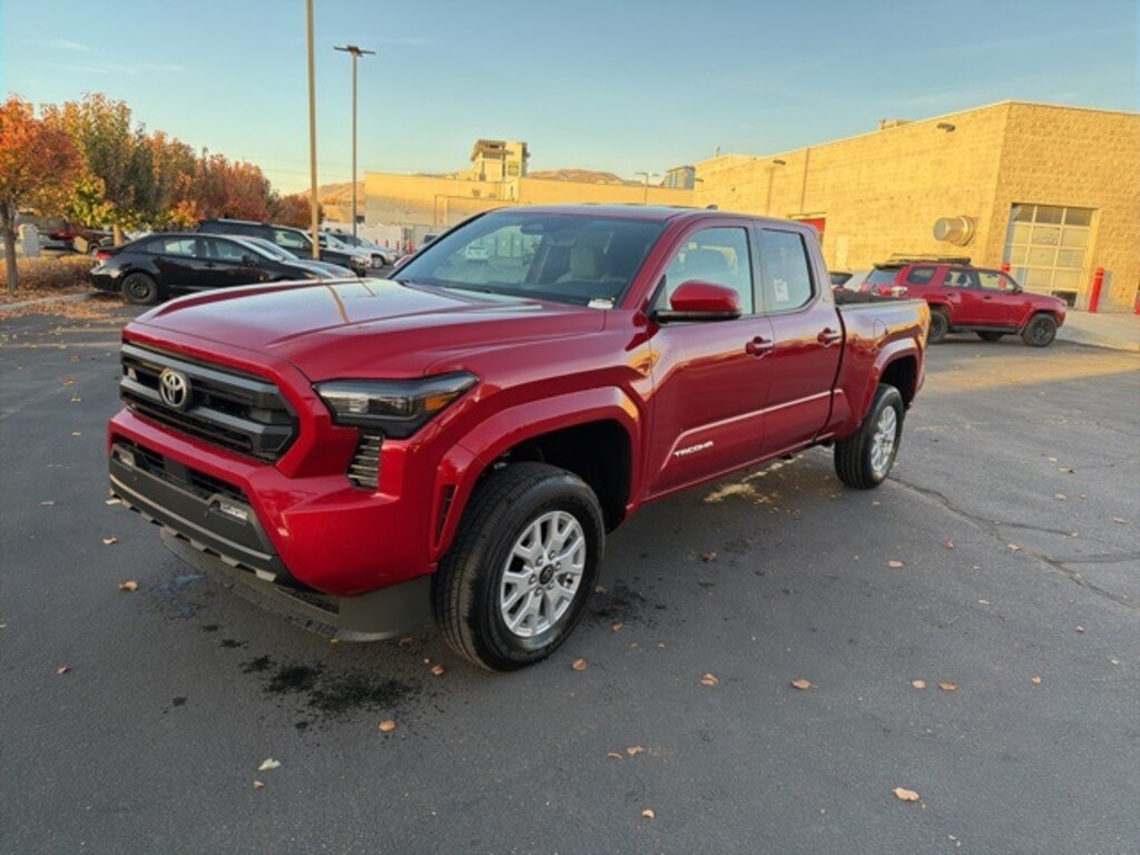 New 2025 Toyota Tacoma SR5 4X4 DBL CAB LONG BED