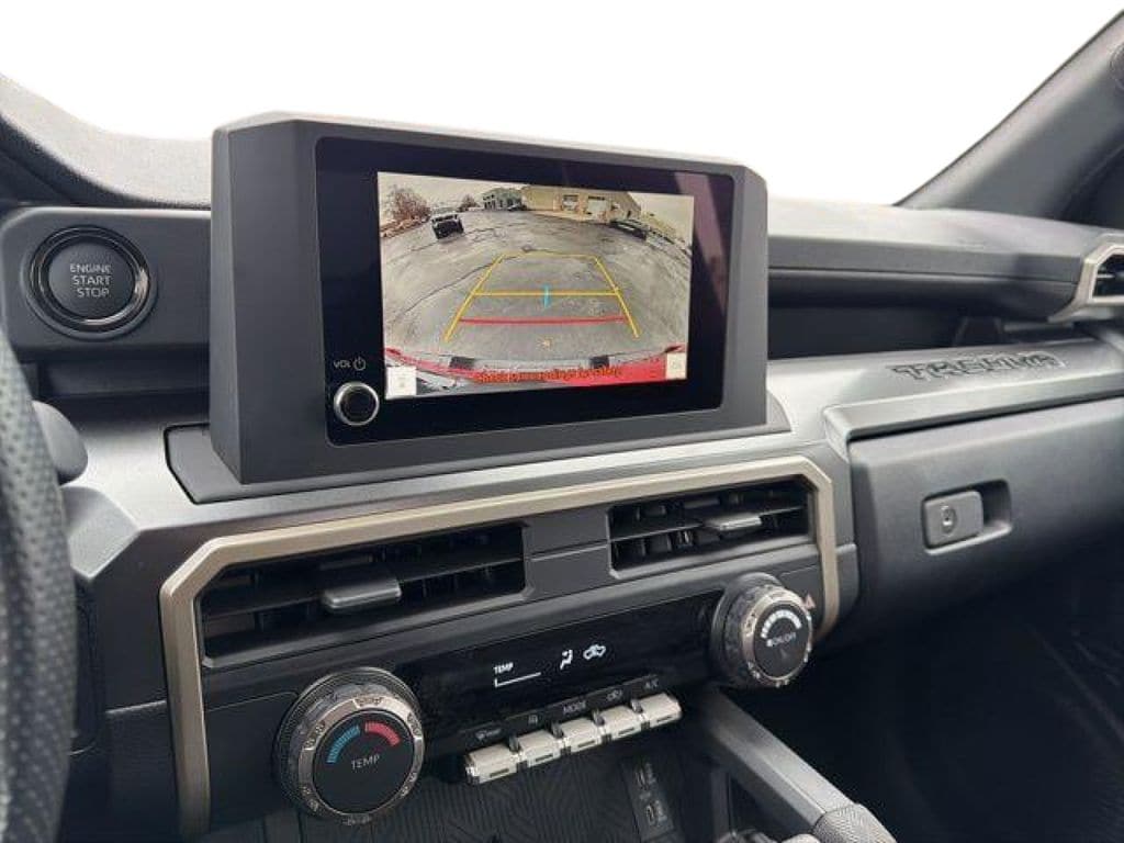 2026 Toyota Tacoma SR5 - Photo 13