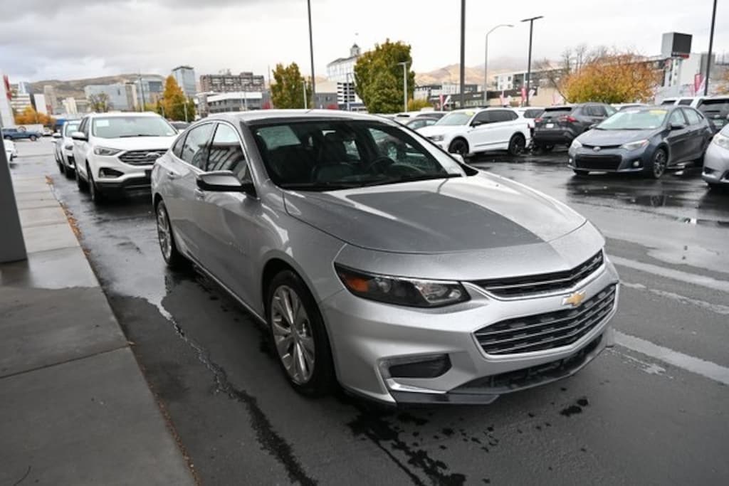 Used 2017 Chevrolet Malibu Premier w/2LZ Sedan