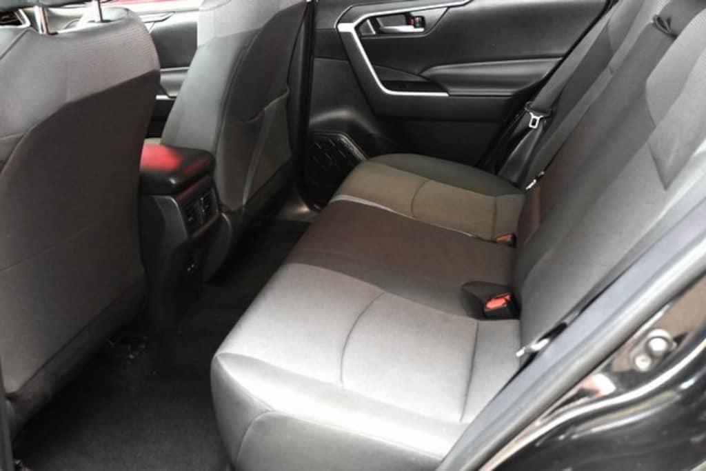 Certified 2025 Toyota RAV4 XLE SUV