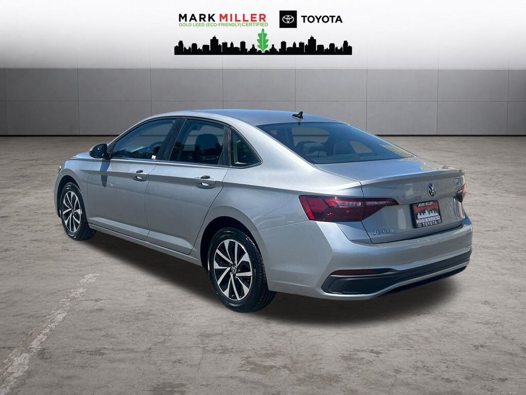 Used 2024 Volkswagen Jetta 1.5T S Sedan