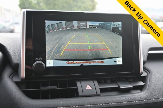 2024 Toyota RAV4 Hybrid LE photo 2