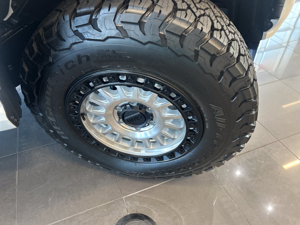 2026 Toyota Tacoma SR5 - Photo 19