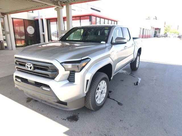 2025 Toyota Tacoma SR5 photo 2