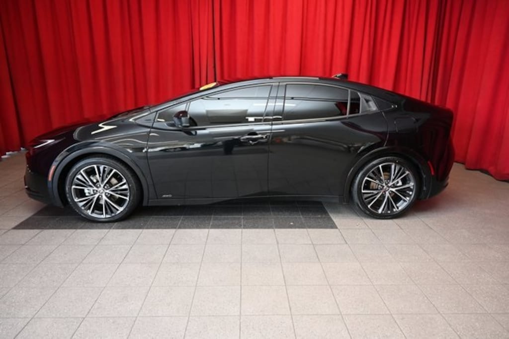 Certified 2023 Toyota Prius XLE Hatchback