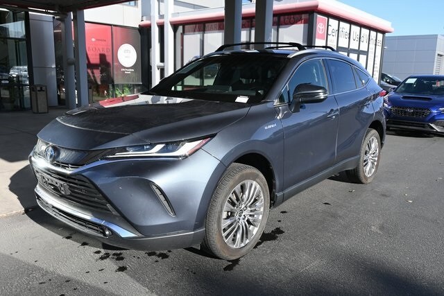 2021 Toyota Venza XLE photo 4