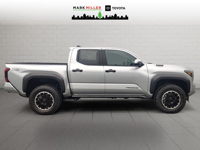 2026 Toyota Tacoma TRD Off Road - Photo 6