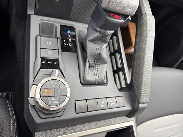 2026 Toyota Tacoma TRD Off Road - Photo 14