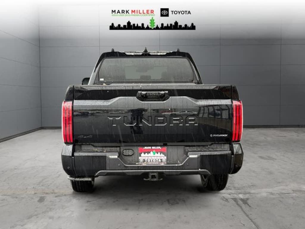New 2026 Toyota Tundra i-FORCE MAX Platinum PLATINUM CREWMAX 5.5