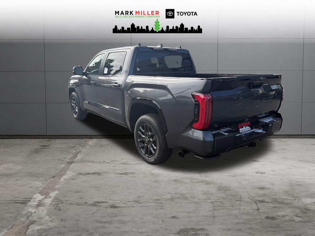 New 2026 Toyota Tundra i-FORCE MAX Platinum PLATINUM CREWMAX 5.5