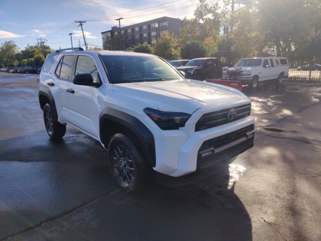 New 2025 Toyota 4Runner SR5 4WD SR5
