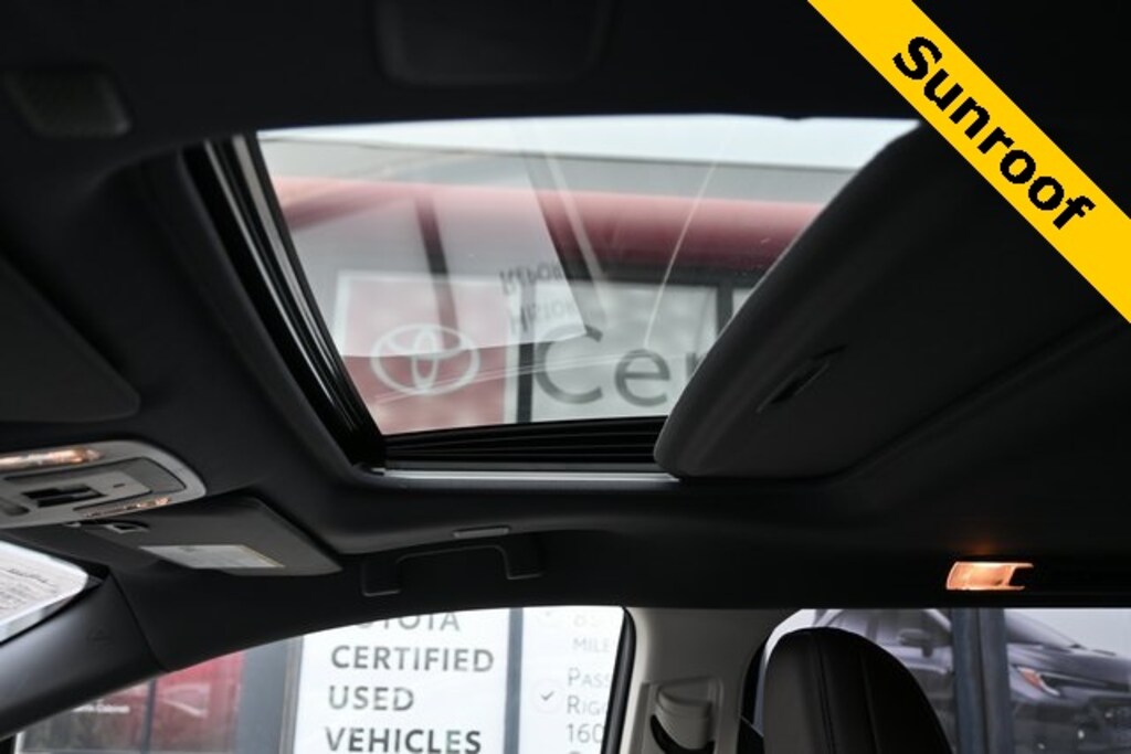 Used 2022 Toyota Sienna Platinum 7 Passenger Van Passenger Van