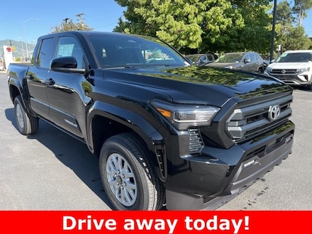 2025 Toyota Tacoma SR5 4X4 DOUBLE CAB