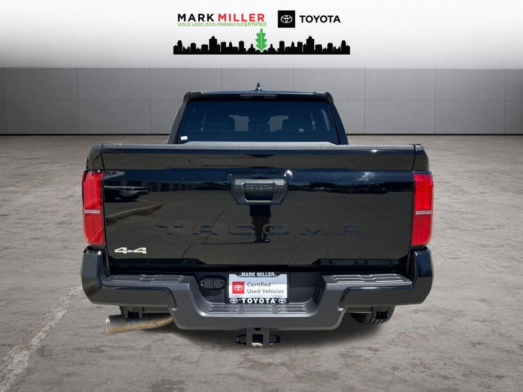 Used 2025 Toyota Tacoma SR5 Truck Double Cab