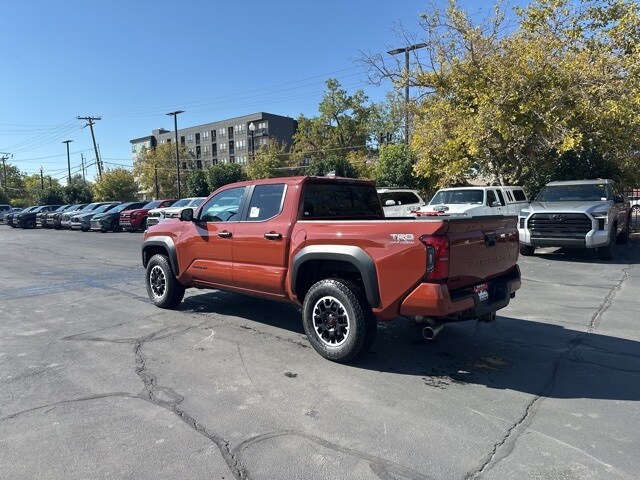 2025 Toyota Tacoma TRD Off-Road 4x4 Double Cab photo 4