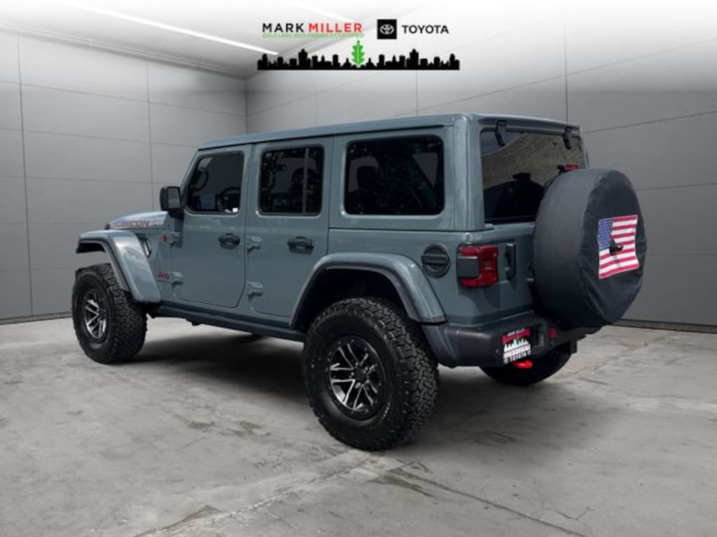 Used 2025 Jeep Wrangler Rubicon SUV