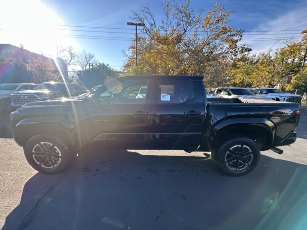 New 2025 Toyota Tacoma TRD Sport 4X4 DOUBLE CAB