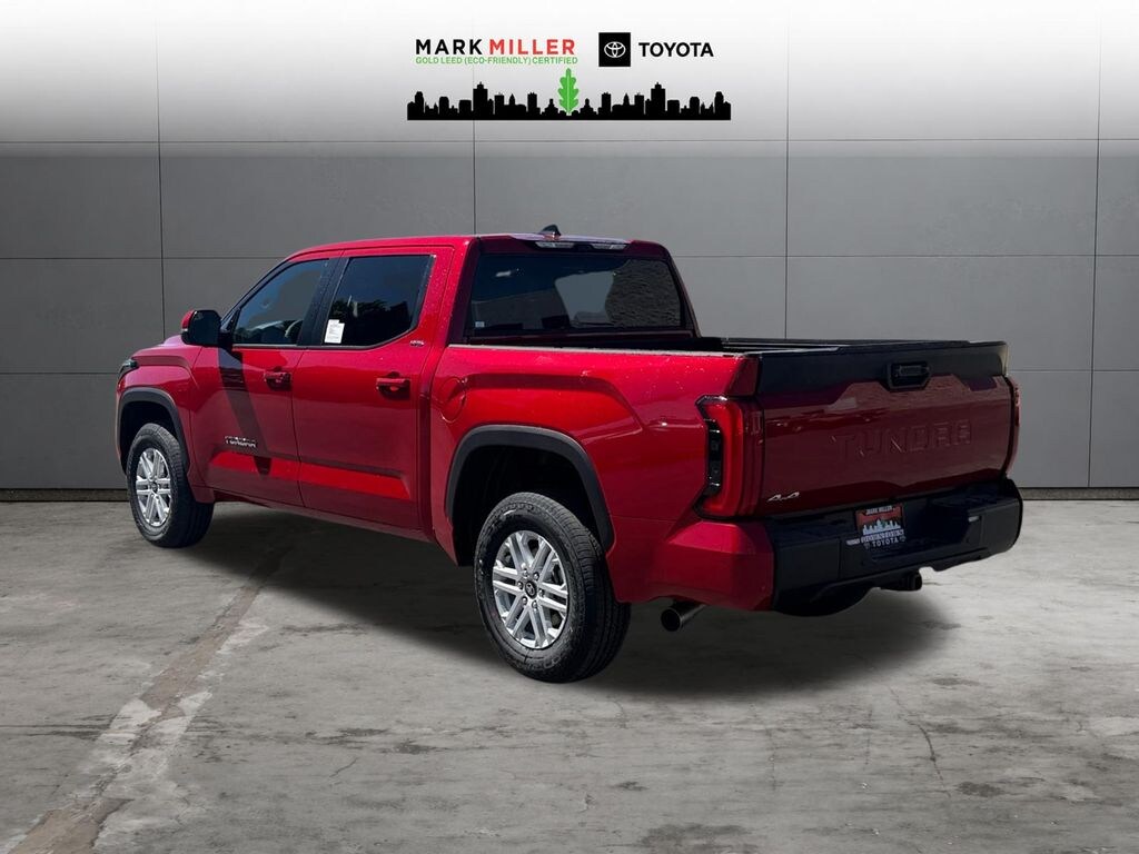 New 2026 Toyota Tundra SR5 SR5 CREWMAX 5.5
