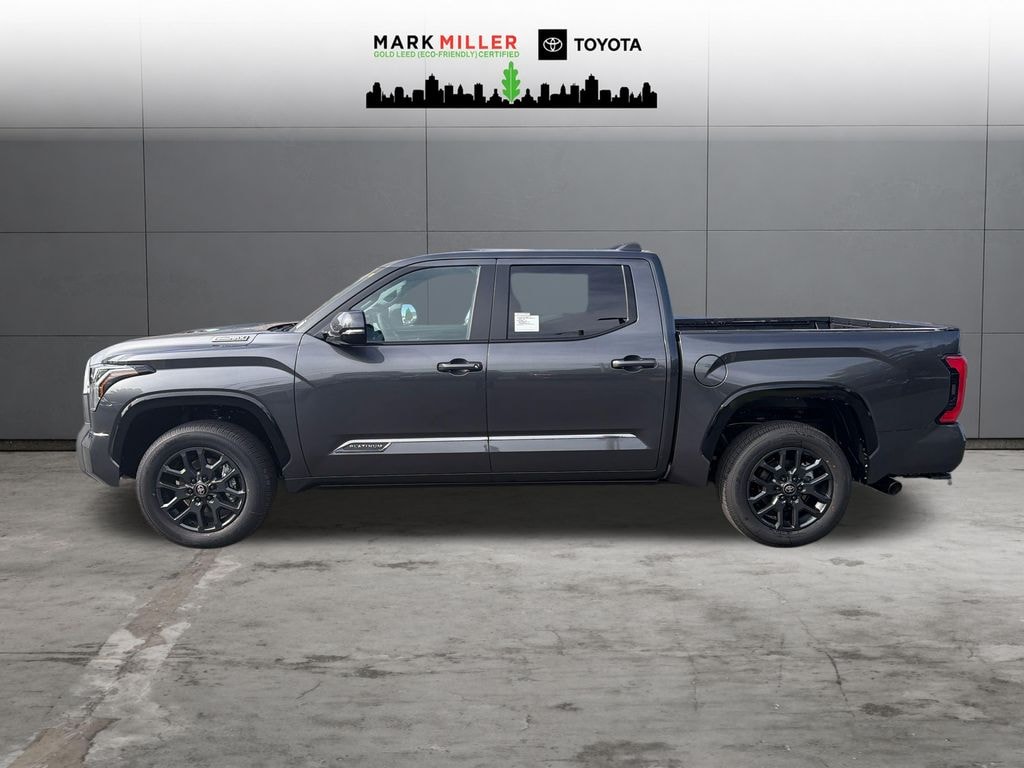 New 2026 Toyota Tundra i-FORCE MAX Platinum PLATINUM CREWMAX 5.5
