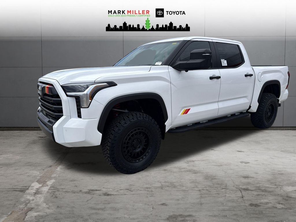 New 2026 Toyota Tundra SR5 SR5 CREWMAX 5.5