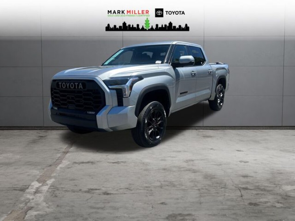 Used 2022 Toyota Tundra SR5 3.5L V6 Truck CrewMax