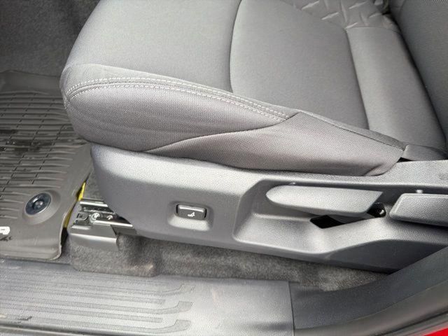 2026 Toyota Tacoma SR5 - Photo 10