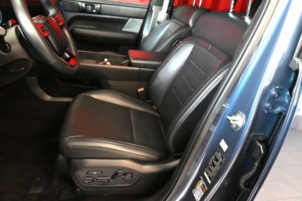 Used 2025 Hyundai Santa Fe Hybrid Calligraphy SUV