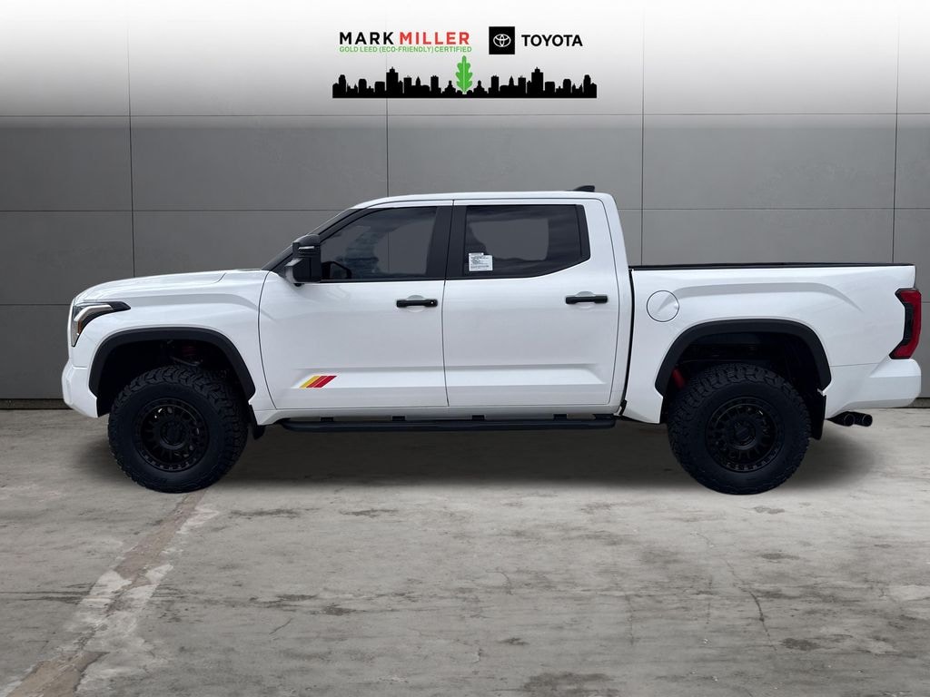New 2026 Toyota Tundra SR5 SR5 CREWMAX 5.5