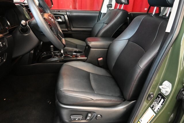 2022 Toyota 4Runner TRD Premium photo 2