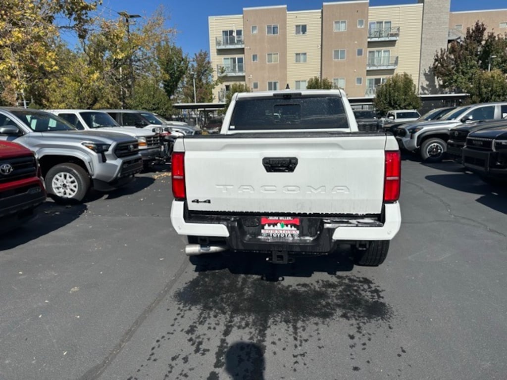 New 2025 Toyota Tacoma TRD Sport 4X4 DOUBLE CAB