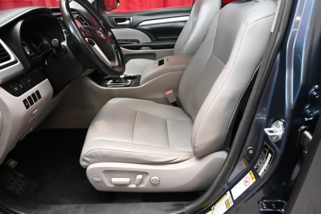 Used 2018 Toyota Highlander SUV