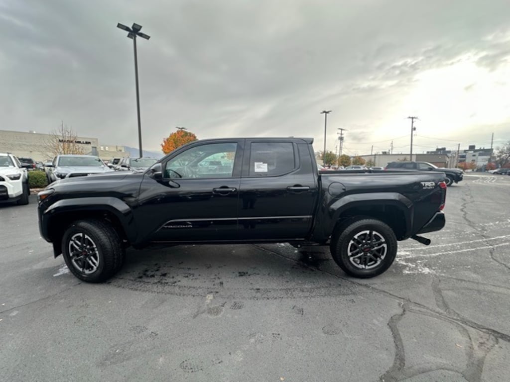 New 2025 Toyota Tacoma TRD Sport 4X4 DOUBLE CAB