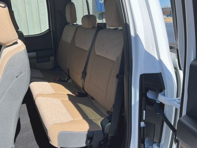 2023 Ford F-150 XLT - Photo 13